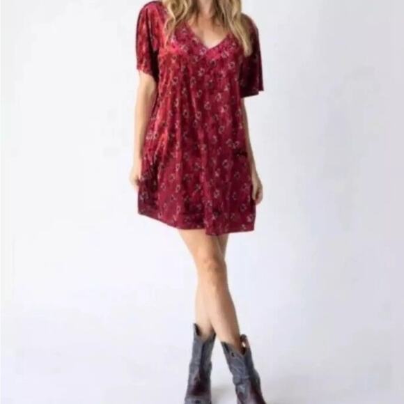 Natural Life Claire Velvet floral Mini Dress V-Neck Cranberry Floral Sz L - Picture 2 of 7